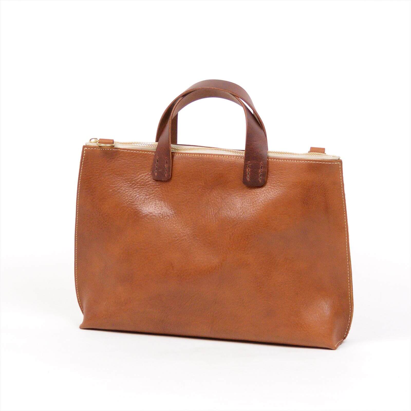 annak ブリーフ2WAYハンドウォッシュバッグ ベージュ