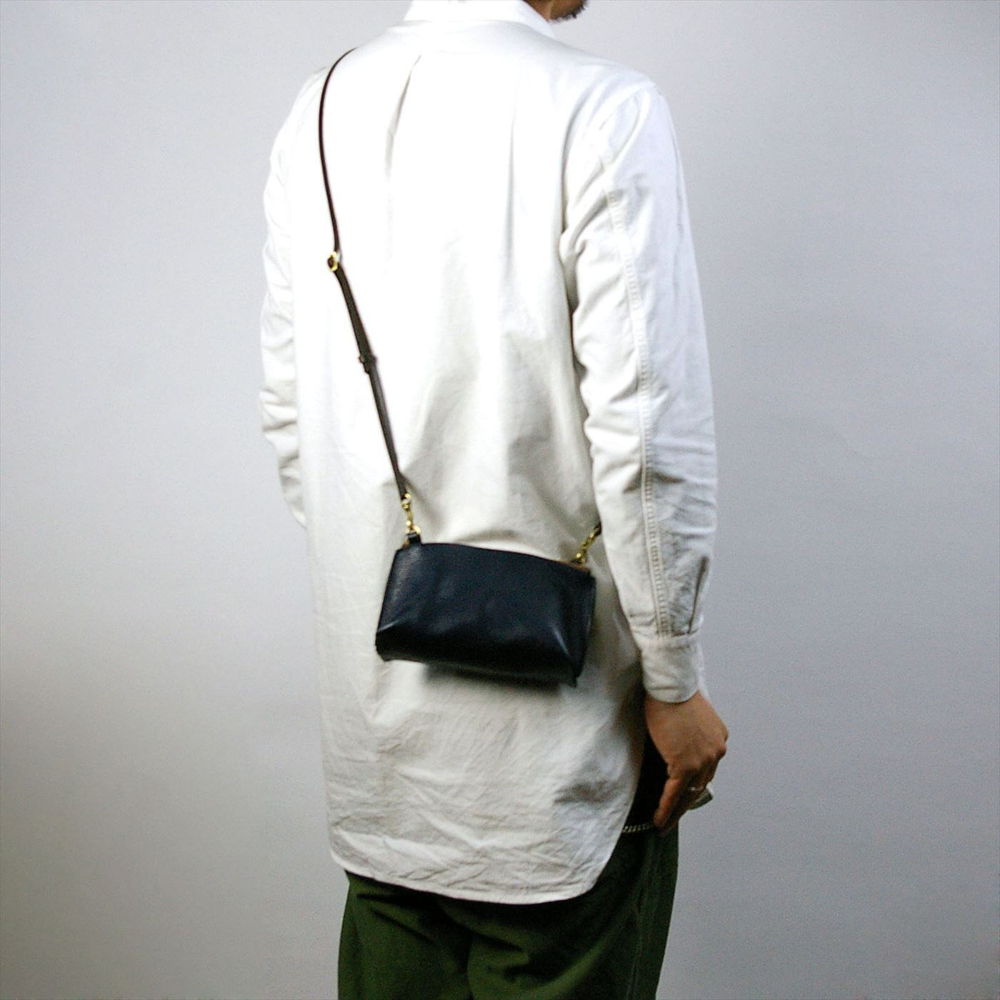 annak マチ付ハンドウォッシュミニショルダー