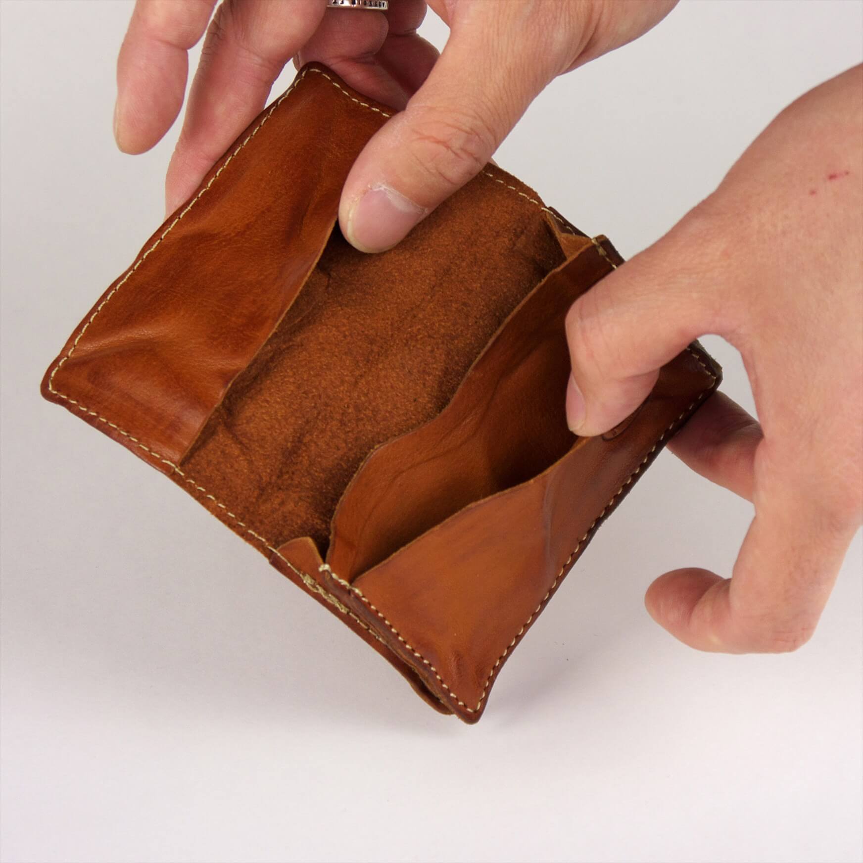 annak ウォッシュ名刺入れ