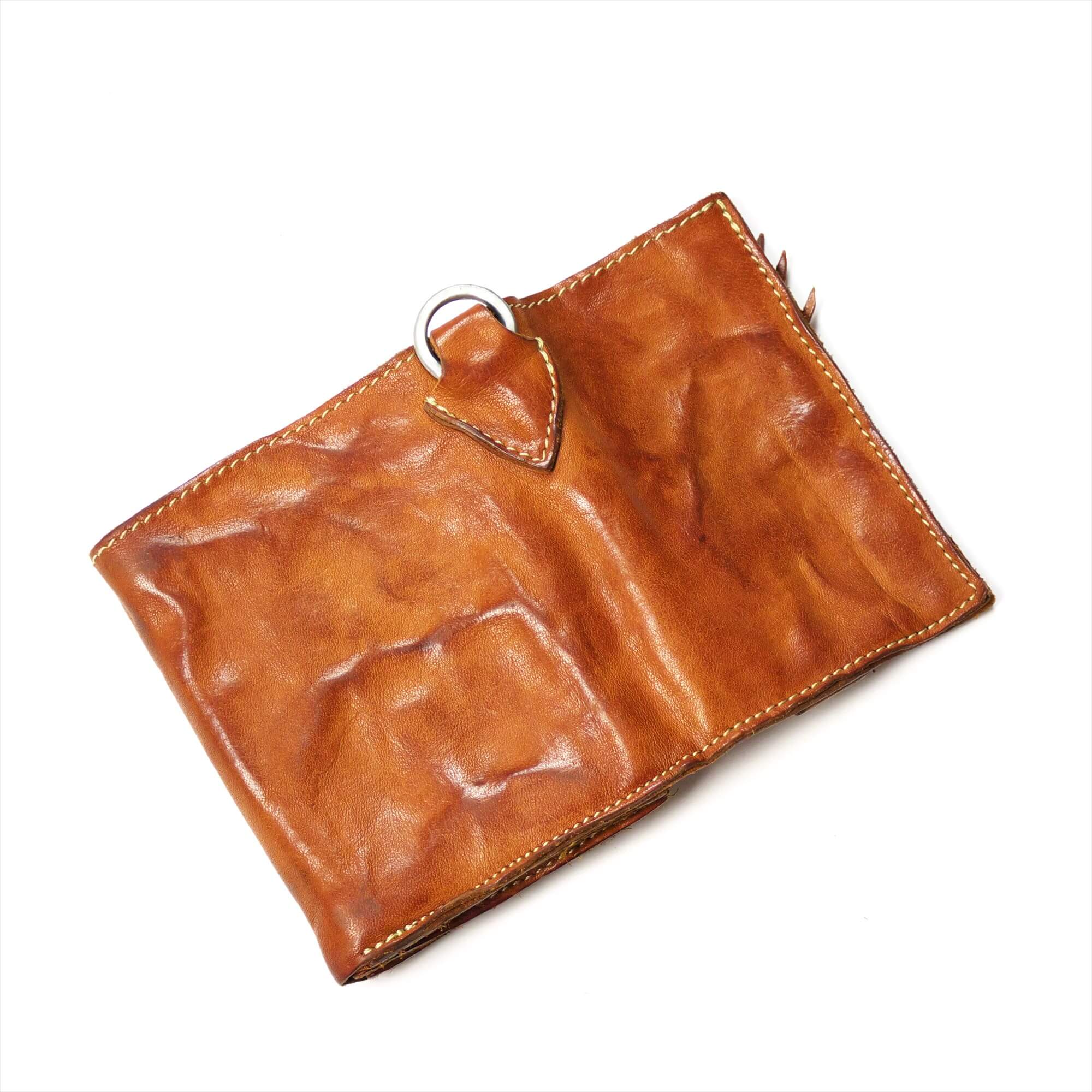 annak フラップ付ハンドウォッシュ2つ折り蛇腹財布