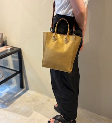 ANNAK アマンダオイルレザー ショルダー付き2way手持ちトートバッグSサイズ